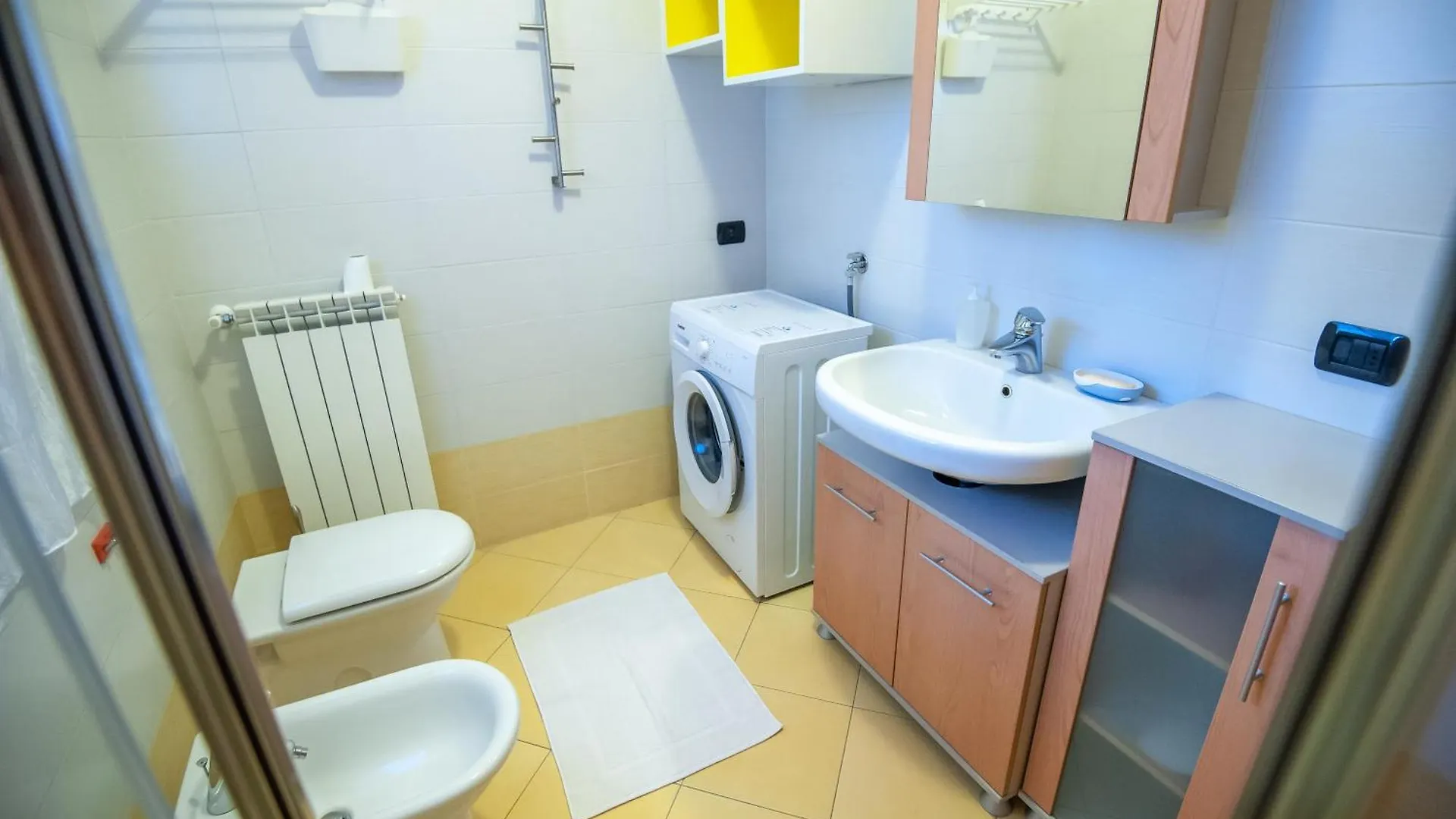 Monica Casa Vacanza Busto Arsizio Guest house